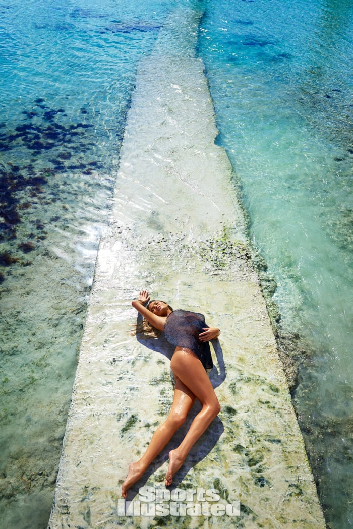 Chrissy Teigen 2016 web X159762_TK2_00744-rawWMFinal1920.jpg